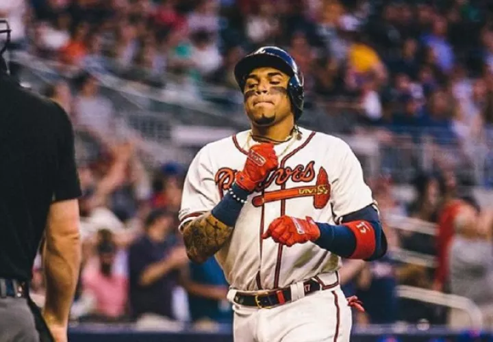El panameño Johan Camargo de los Bravos. Foto:Instagram