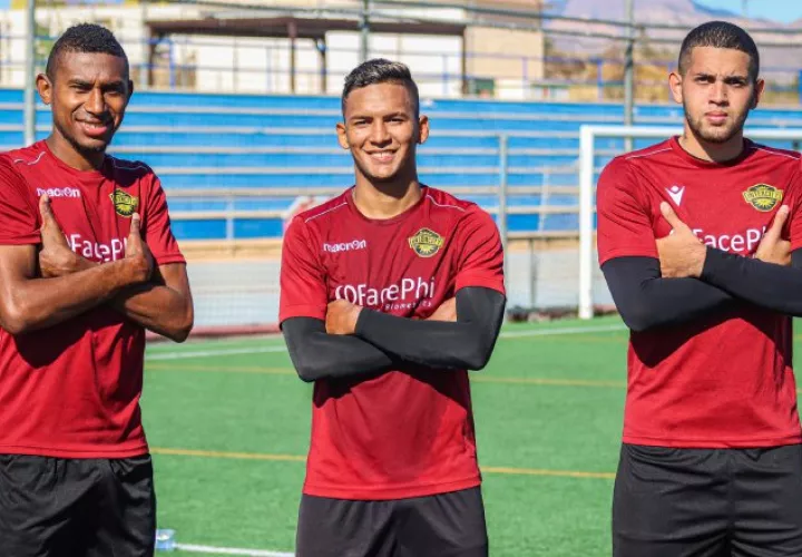 Los panameños Jossiel Núñez, Albert Frutos y el hondureño Josué Villafranca. Foto:@CFIntercity