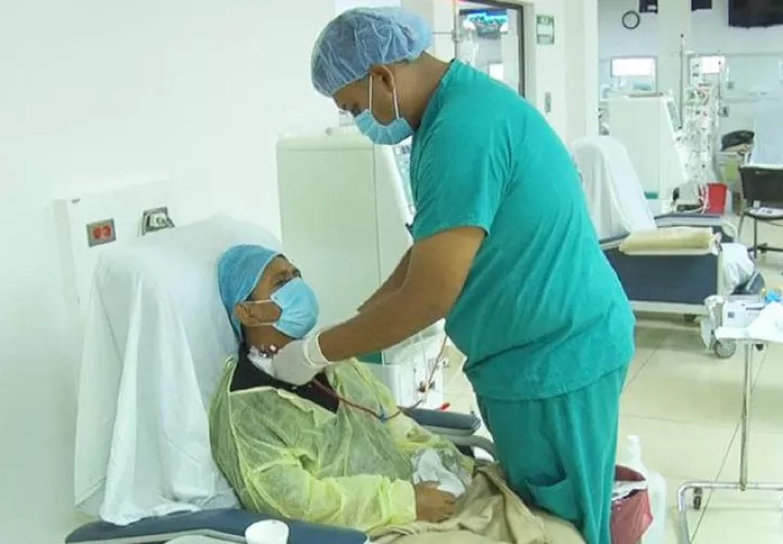 El cáncer se puede tratar y curar  siempre que se pueda detectar a tiempo. 