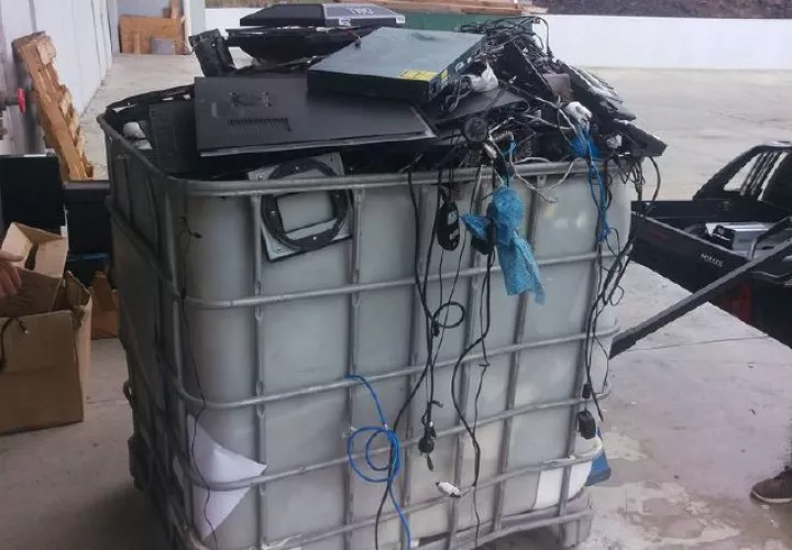Desecho de aparatos electrónicos.  Foto Cortesía: Renuevo Panamá