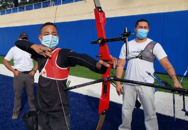 Alexis Yañez es una de las promesas en el arco panameño. Foto:Cortesía
