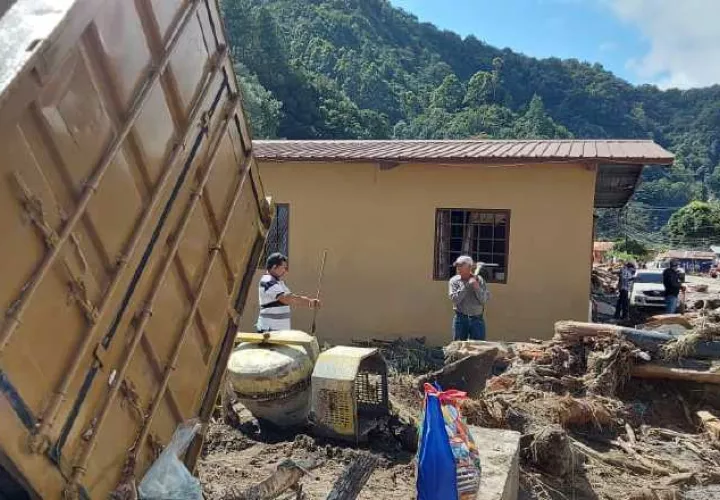 De acuerdo con el boletín que detalla las acciones desplegadas por las autoridades, hay 20 sitios afectados por inundaciones, 23 sitios por deslizamientos, 168 asilados e incomunicados, y hay 29 albergues habilitados.