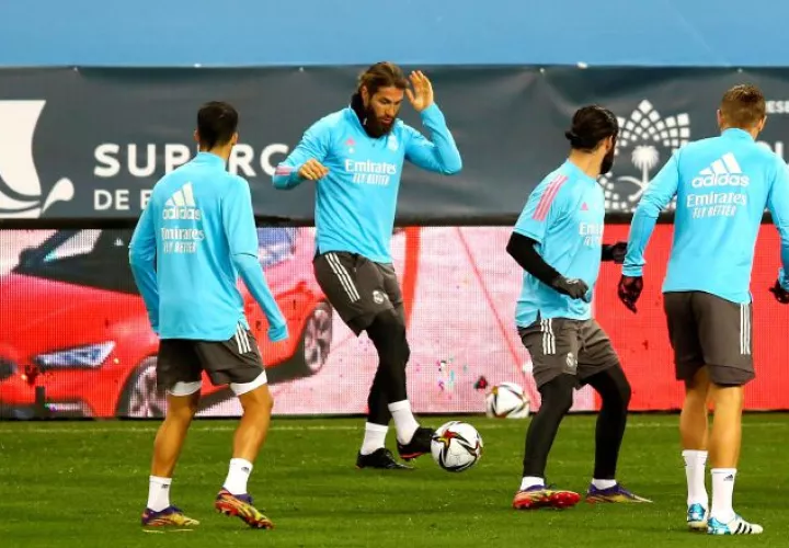 Jugadores del Real Madrid en los entrenamientos. Foto:EFE