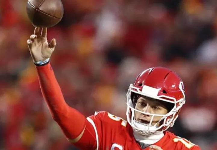 Patrick Mahomes de los Chiefs. Foto:EFE