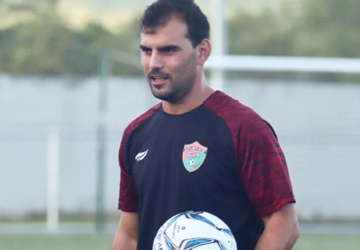 Patricio Sampó en los entrenamientos de Chiriquí. Foto:@Atle_Chiriquí