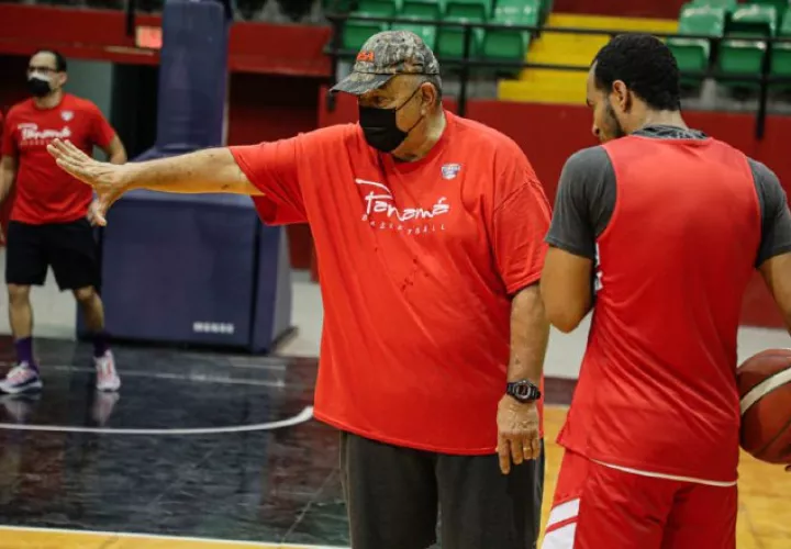 Flor Mélendez en los entrenamientos del seleccionado de Panamá Foto:Fepaba 