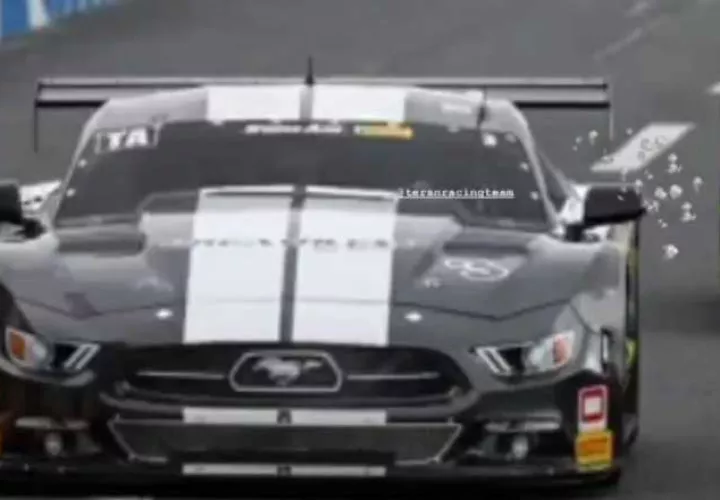 El panameño Óscar Terán logró la marca en su tercera práctica conduciendo el potente Ford Mustang de 850 caballos de fuerza. Foto: Cortesía