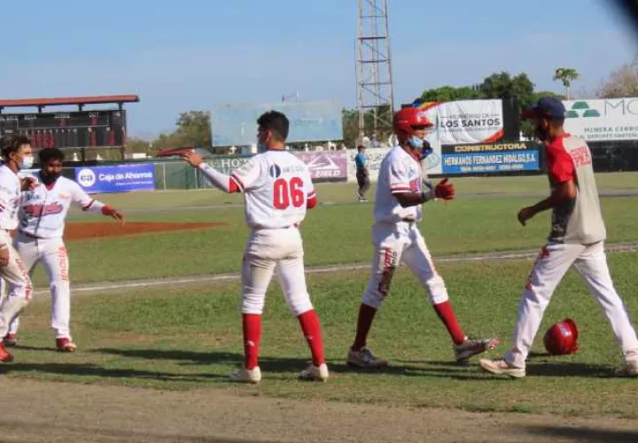 Metro remontó y ganó su partido ante Este. Foto:Fedebeis