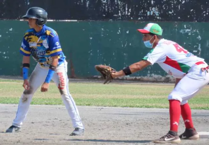 El equipo colonense se encuentra clasificado a ls siguiente ronda. Foto:Fedebeis