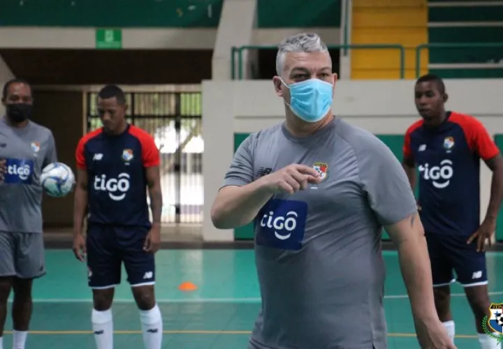 José Botana, técnico del seleccionado panameño. Foto:Fepafut