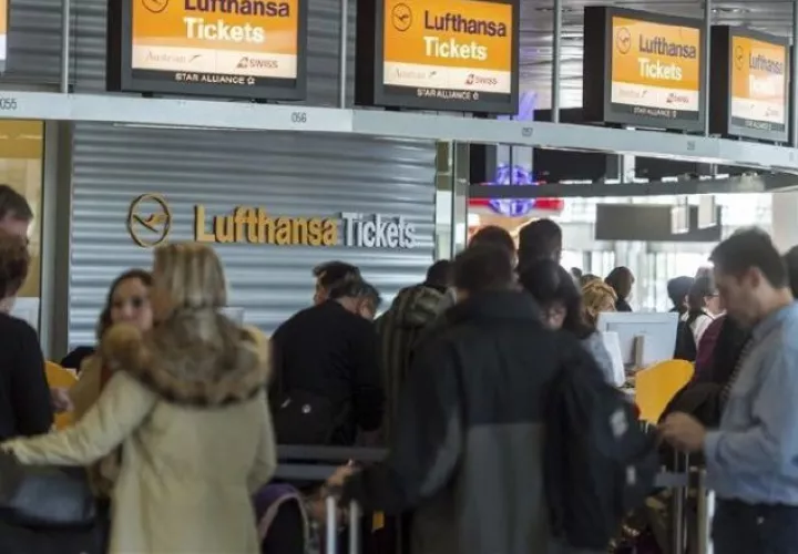 Lufthansa ha recortado los gastos operativos. EFE