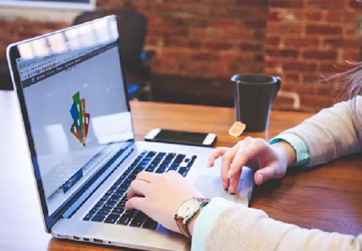 Es probable que los nuevos trabajadores digitales sean cuentapropistas que empleados  formales. Archivo