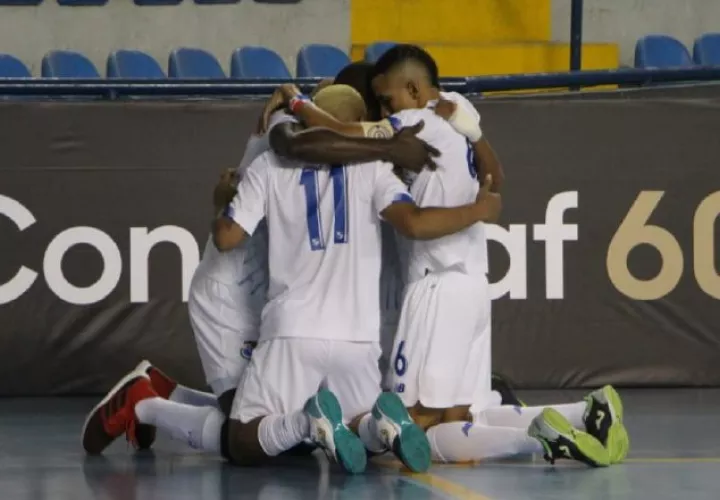 El equipo panameño se impuso a Surinam por goleada de 11-1. Foto:Fepafut