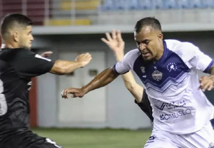 Veraguas y Deportivo del Este buscan su boleto a las semifinales. Foto:@LPF