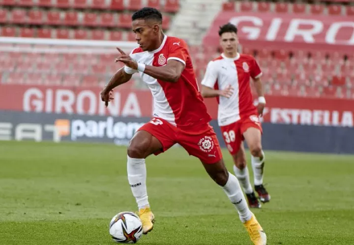 Yoel Bárcenas busca ascender con Girona a la máxima categoría.