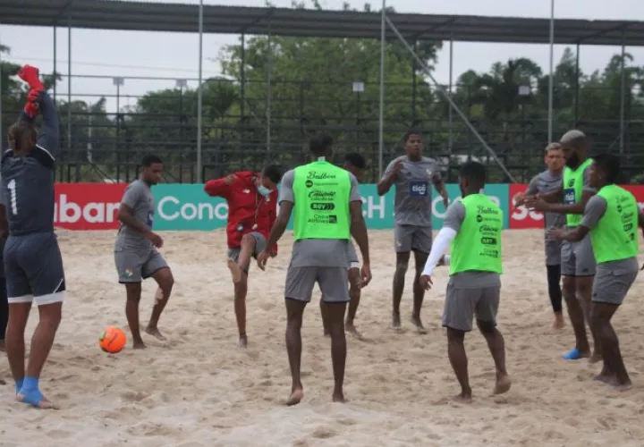 El equipo panameño entrenó ayer con miras al partido ante Estados Unidos. Foto:Fepafut