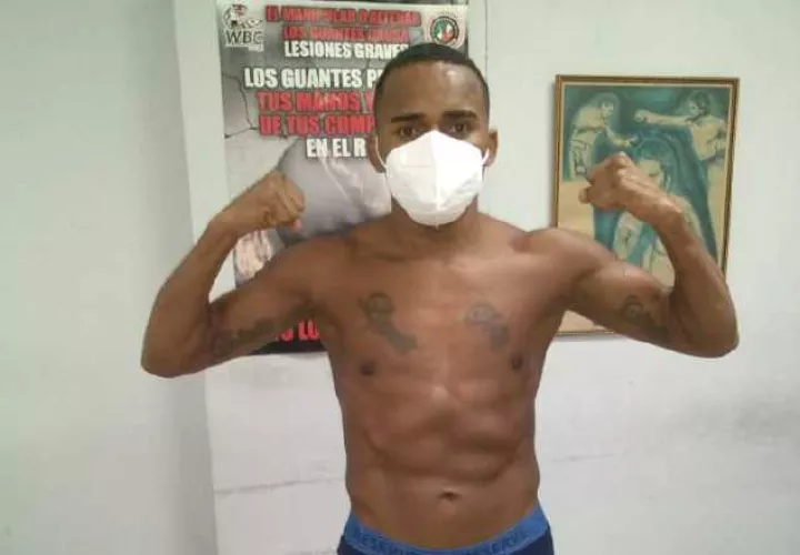 Liborio Solis, no tuvo problemas con la báscula. Foto:Cortesía