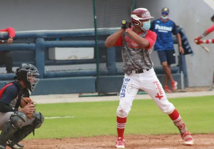 La preselección juvenil ha hecho trabajos para mejorar la ofensiva. Foto:_Fepafut