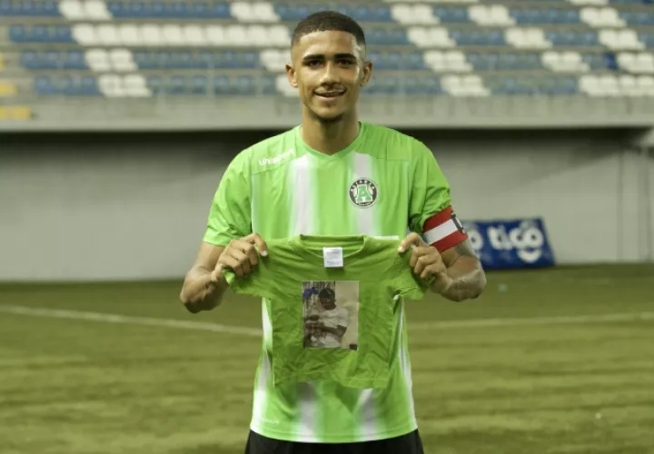Eduardo Anderson, capitán de Alianza. Foto:Cortesía