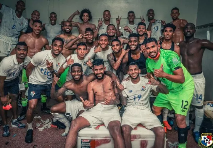 El equipo panameño festeja en el camerino. Foto:Cortesía/Fepafut