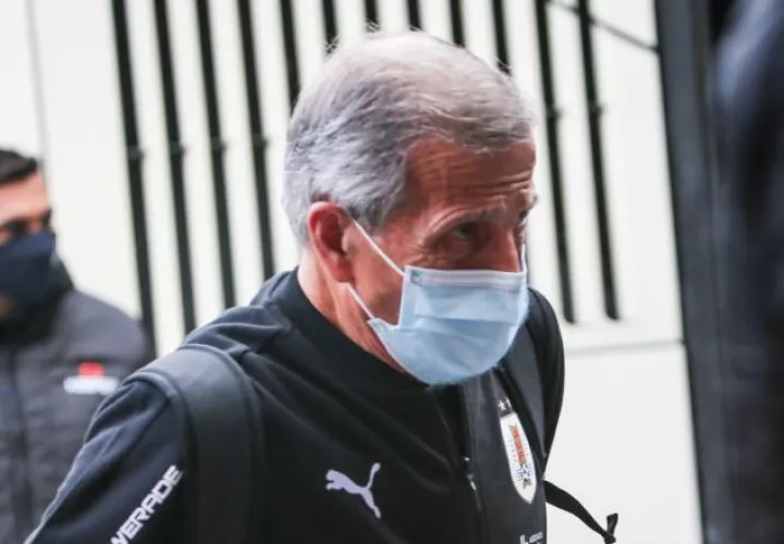 El entrenador  uruguayo, Óscar Washington Tabárez. Foto:EFE