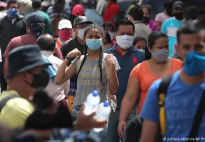 Latinoamérica estará "atrapada" entre la alta desigualdad y el bajo crecimiento económico. EFE