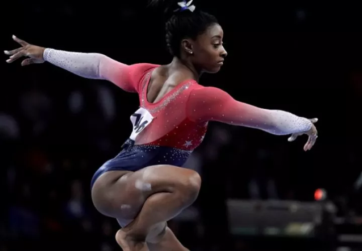 Simone Biles va por su medalla de oro a los Juegos de Tokio. Foto:EFE