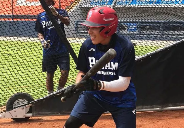 La preselección juvenil de béisbol inició los entrenamientos de cara a la cita mundialista. Foto:Fedeebeis