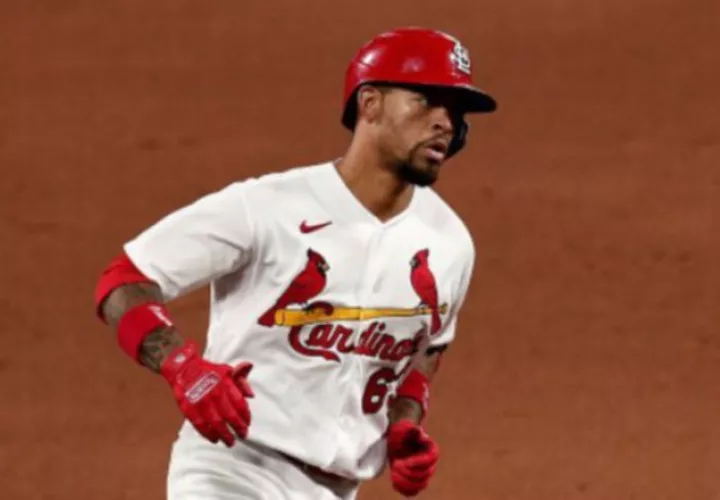 Edmundo Sosa se fue de 3-3 con un cuadrangular ayer en triunfo de los Cardenales. Foto:@edmundososa