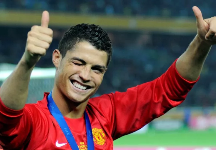 Cristiano Ronaldo regresa al Manchester United de Inglaterra. Foto:EFE