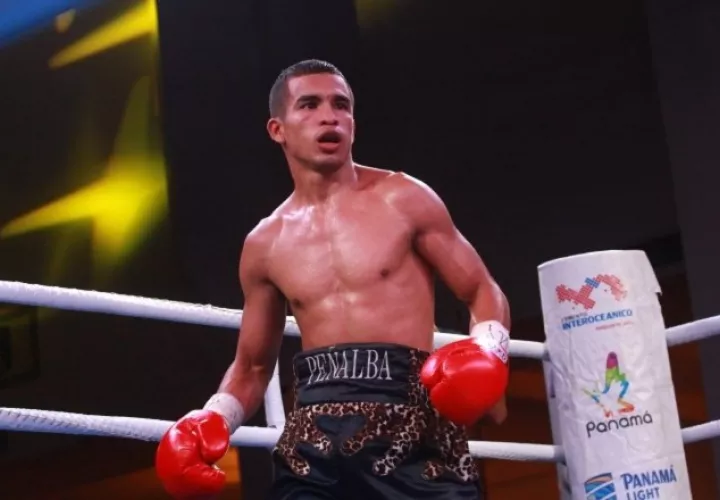 Orlando "El Jaguar" Peñalba venció a Gilberto Pedroza. Foto: Archivo