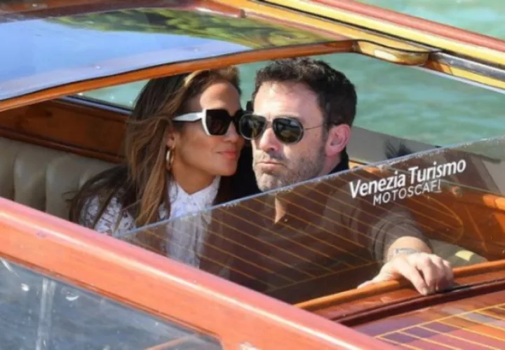 Jennifer López y el actor Ben Affleck.  Instagram