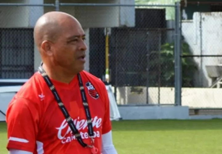 Jorge Santos, nuevo técnico del San Francisco. Foto:@sanfrafc_pa