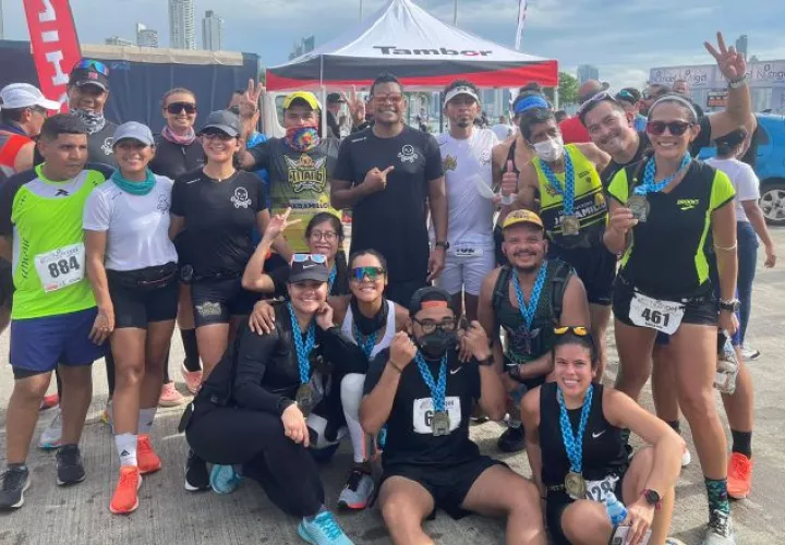 El equipo Proteamtitans, participó ayer de la carrera. Cortesía