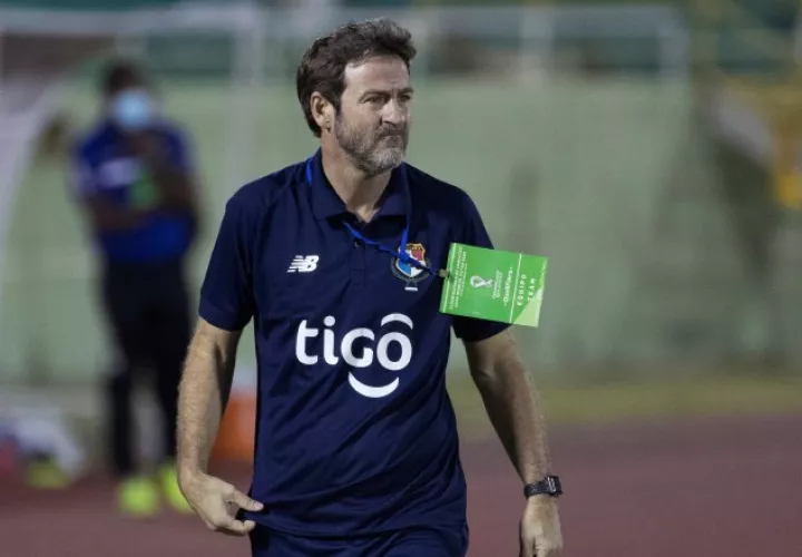 Thomas Christiansen, técnico de El Salvador. Foto:@Fepafut