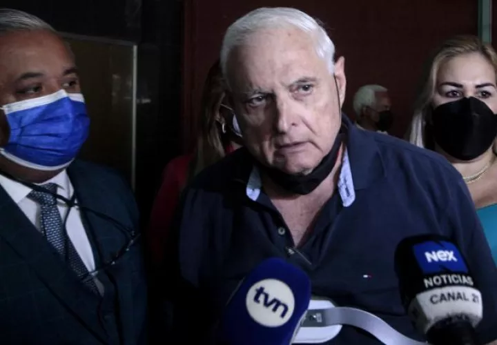 El expresidente Ricardo Martinelli dijo ayer finalmente la opinión pública podrá escuchar lo que se ha dado en el juicio. Foto Víctor Arosemena