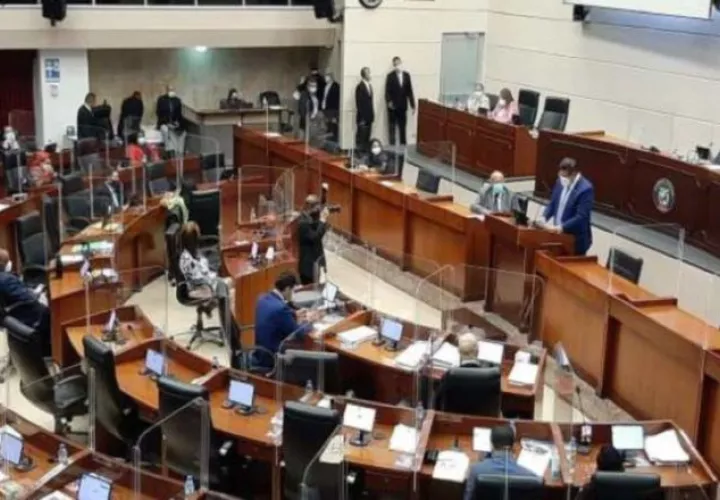 La Asamblea aprobó el proyecto, pese a cuestionamientos.
