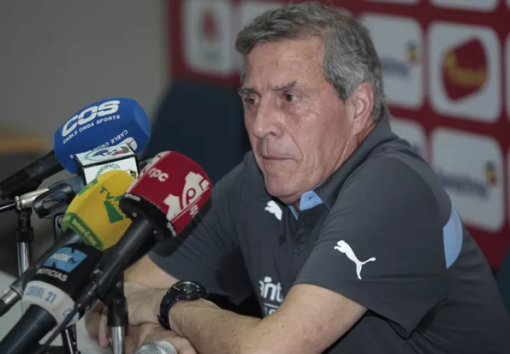 El uruguayo, Óscar Washington Tabárez. Foto:Twitter