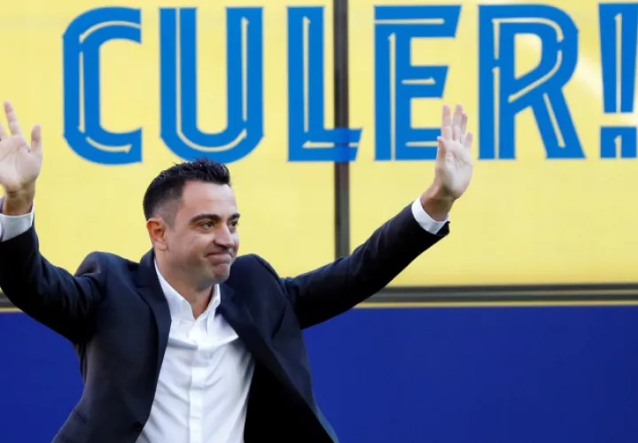 Xavi fue presentado como nuevo técnico del Barcelona. Foto:EFE 