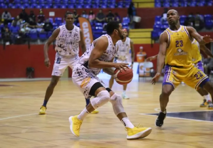 Atlético Nacional tiene la ventaja 1-0,en la serie semifinal de la LPB. Foto: Fepaba