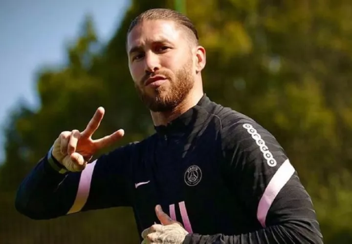 Sergio Ramos fichó para jugar en el PSG, francés. Foto:EFE