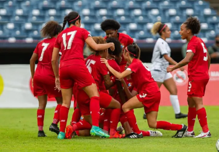 Jugadoras del equipo femenino panameño. Foto:Fepafut