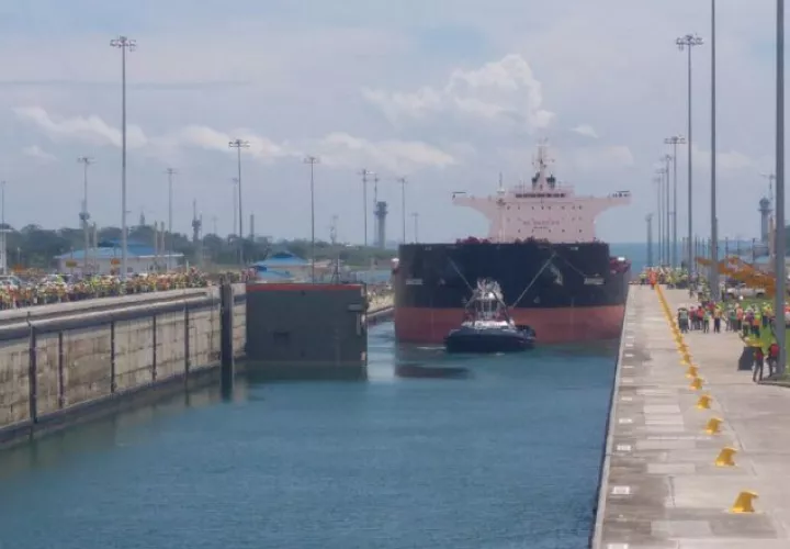 La industria marítima se mantiene en alerta, que hasta ahora no había sido consultada. Archivo