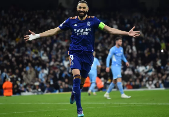 Karim Benzema anotó dos goles para el Real Madrid. Foto:EFE