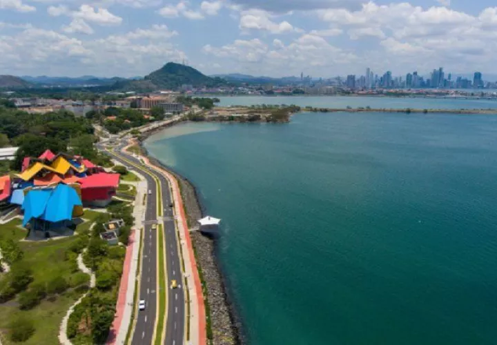 Operador promete un proyecto catalizador económico para Panamá y un motor de desarrollo para los sectores marítimo, hotelero y turístico del país.  Ilustrativa