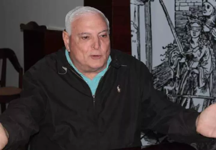 Ricardo Martinelli ha denunciado por años ser víctima de una persecución junto con su familia. Archivo.