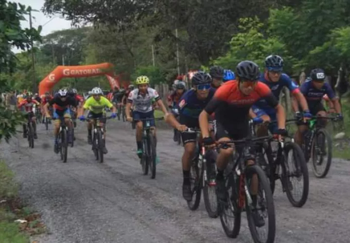 1-  El evento contó con ciclistas de diferentes partes del país.