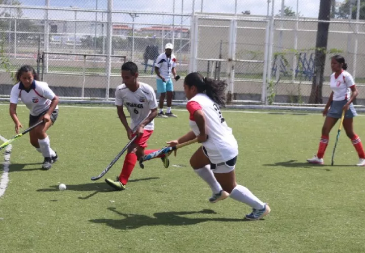 El equipo panameño de hockey en los entrenamientos. Foto: Cortesía