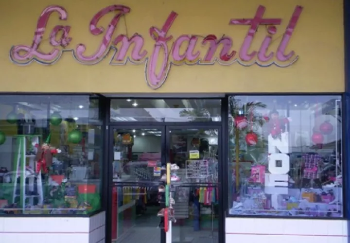 La Infantil, una tienda especializada en zapatos y ropa de niños, había puesto en marcha el negocio en 1933. Cortesía