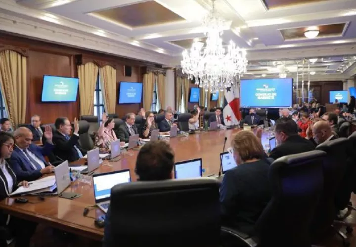 El lunes 18 de diciembre de 2023, el Consejo de Gabinete aprobó el Presupuesto General del Estado para el 2024.